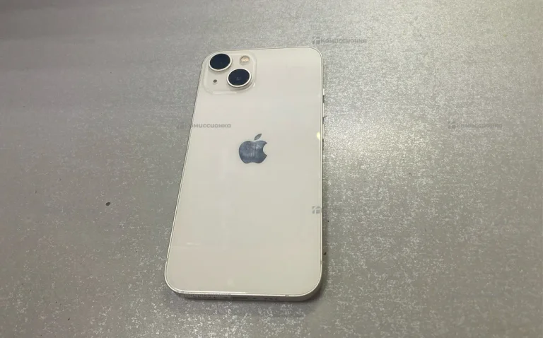 Apple iPhone 13 4/128 ГБ акб89%