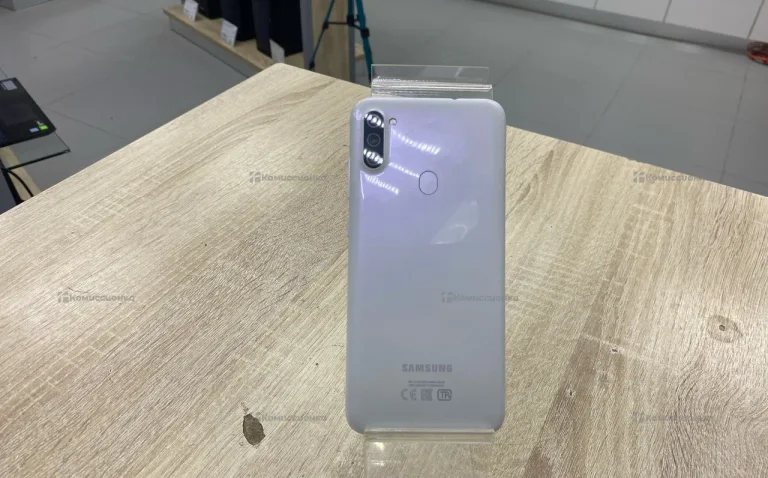 Samsung Galaxy a11 3/32
