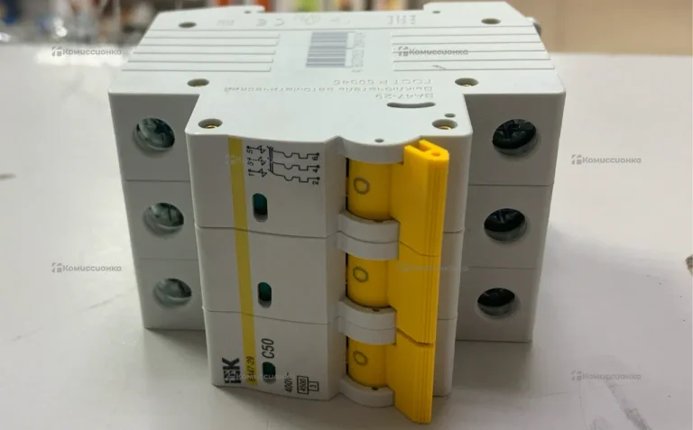Выключатель автоматический IEK ВА47-29.,