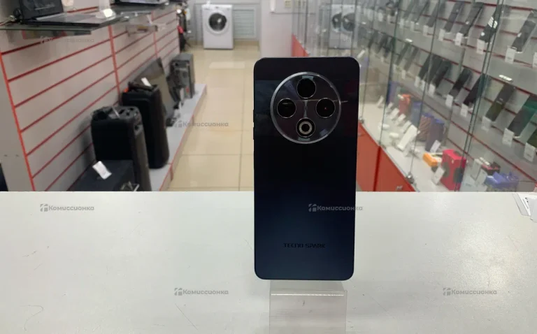 Tecno Spark 30 8/128 ГБ