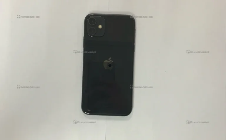 Apple iPhone 11 4/64 ГБ