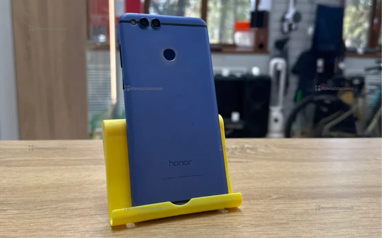 Honor 7X 4/64 ГБ