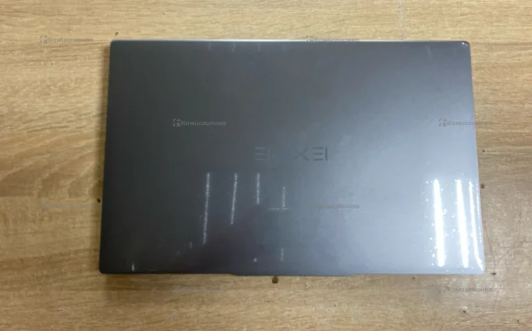 Ноутбук EXPE 32/1000GB