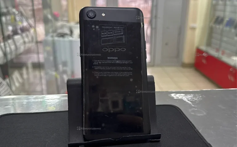 Oppo A83 6/128 ГБ