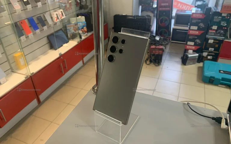 Samsung Galaxy S24 Ultra 12/256 ГБ