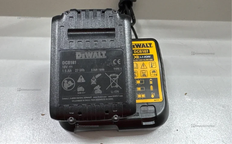 DeWalt зарядка и АКБ