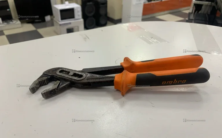 клещи переставные ombra