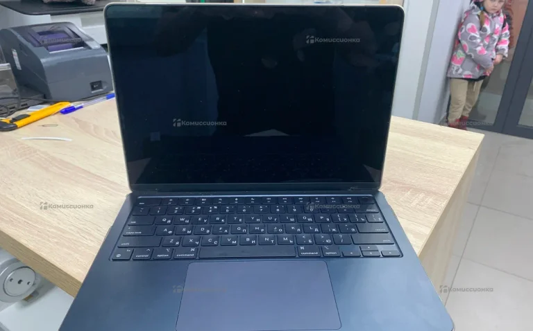 Ноутбук  MacBook Air m2 8/256