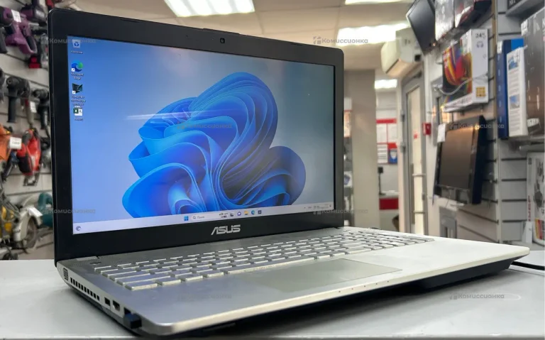 Ноутбук ASUS i7-3610QM