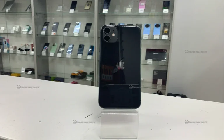 Apple iPhone 11 4/128 ГБ