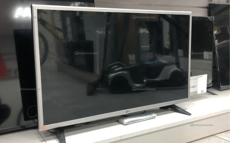 Телевизор LG 32LJ600U