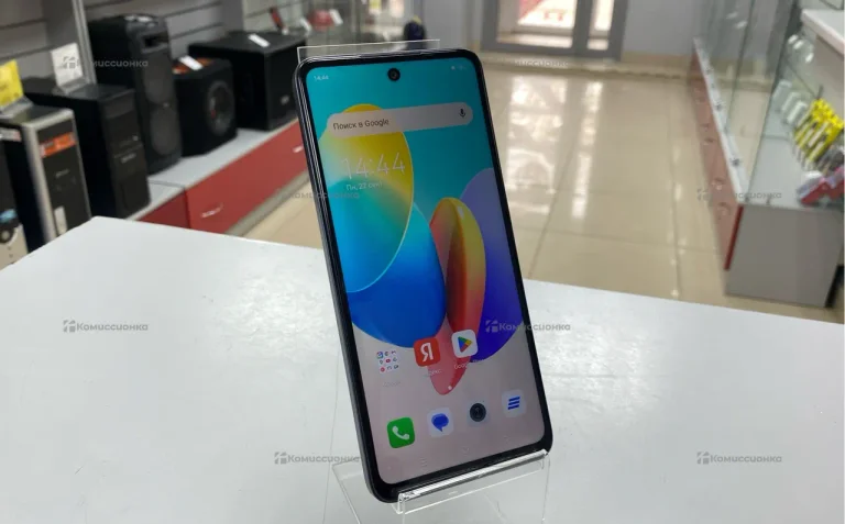 Tecno Spark Go 2024 4/64 ГБ