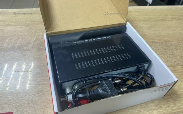 Цифровая ТВ приставка Telefunken