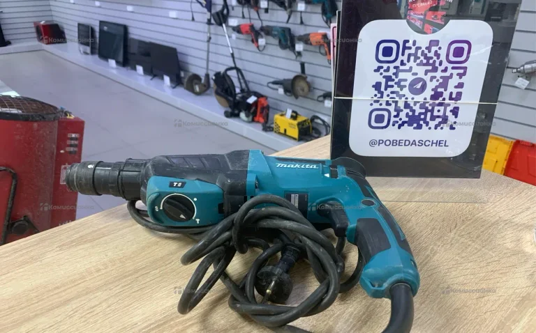 Перфоратор makita HR2631FT