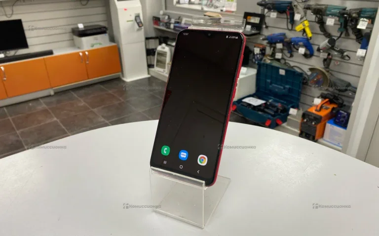 Samsung Galaxy A10 2/32 ГБ