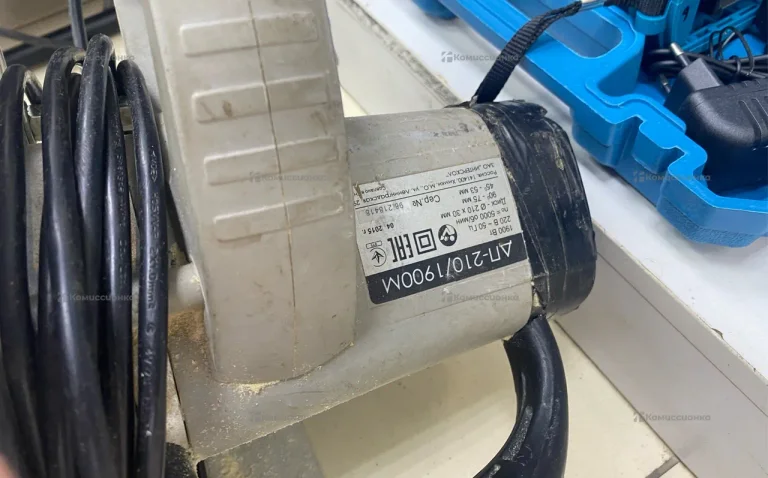 Дисковая пила Интерскол ДП-210/1900М