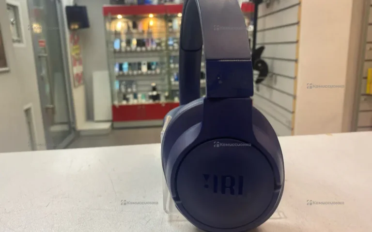Наушники  JBL tune 720 bt