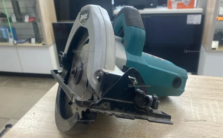 Циркулярная пила Makita HS7000