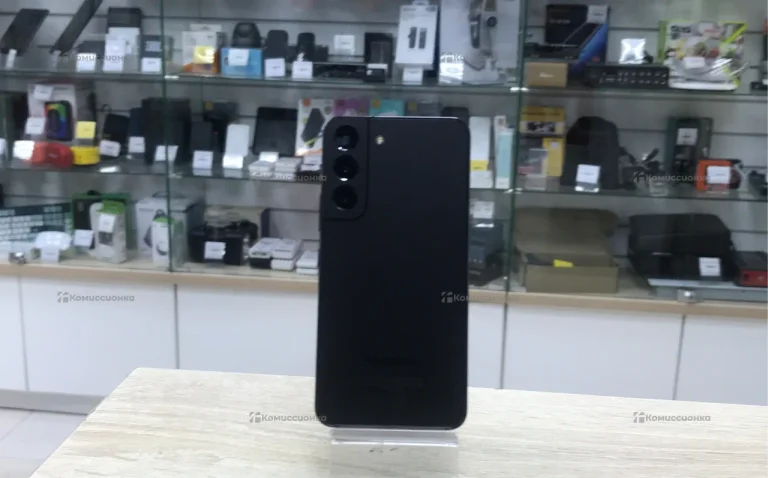 Samsung Galaxy S22 8/128 ГБ