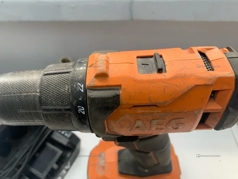 шуруповерт AEG BS186
