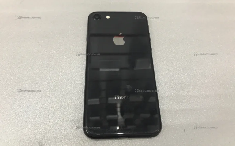 Apple iPhone 8 64GB