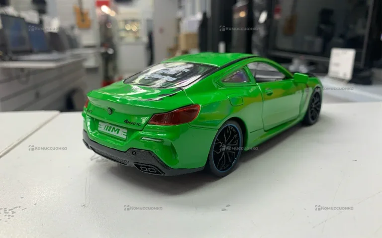 Машинка BMW
