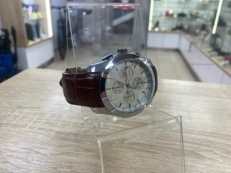 Часы TISSOT 1853