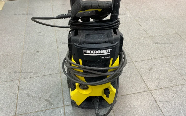 Мойка высокого давления Karcher K5 Bassic