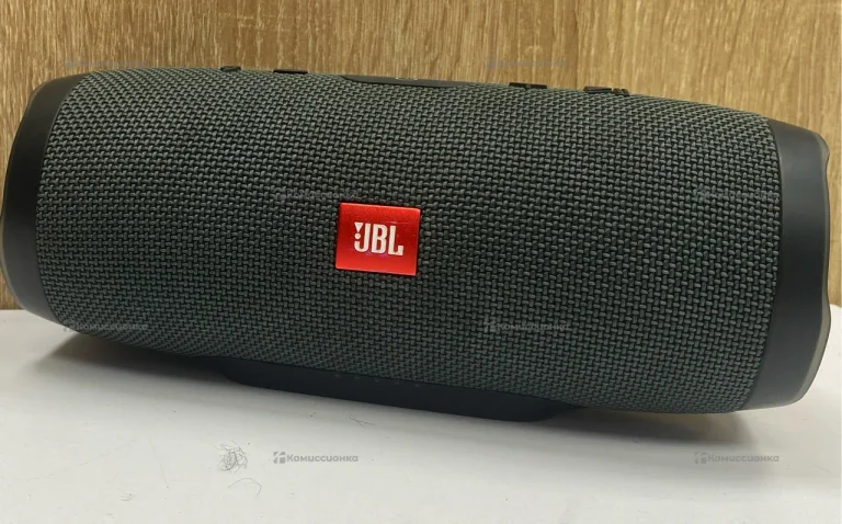 Колонка jbl charge essential 2