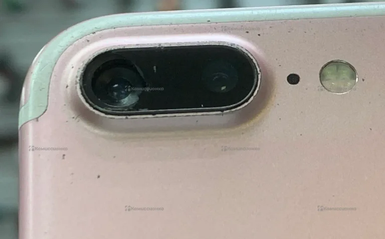 Apple iPhone 7 Plus 3/128 ГБ