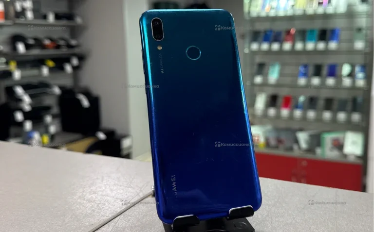 Huawei P smart 2019 3/32 ГБ