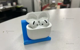 Купить Наушники  AirPods 4 реплика б/у , в Тюмень Цена:2490рублей