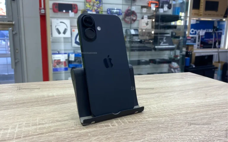 Apple iPhone 16 8/128 ГБ