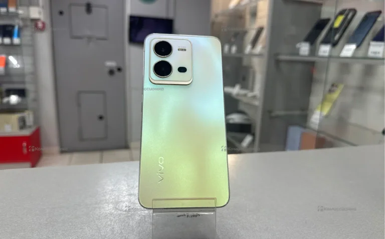 Vivo V25e 8/128 ГБ