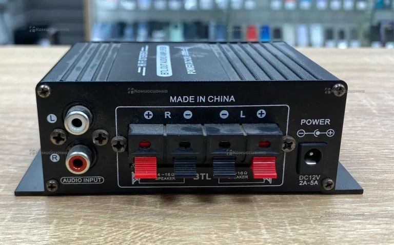 Hi Fi усилитель