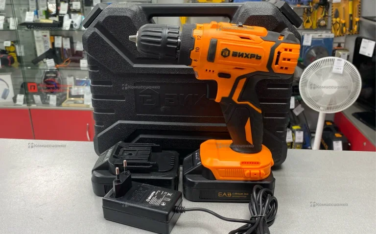 Аккумуляторная дрель-шуруповерт ВИХРЬ ДА-18Л-2КА
