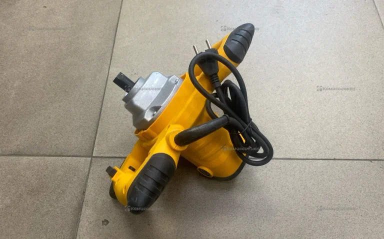 Миксер DeWalt ut1200 replica