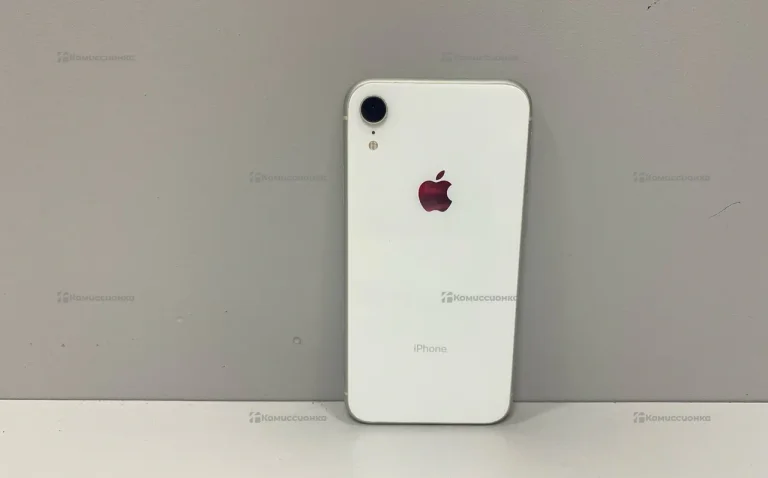 Apple iPhone XR 3/64 ГБ