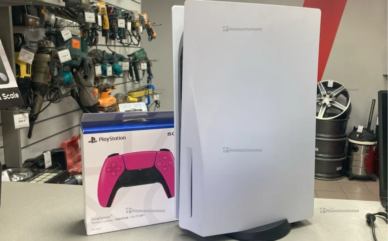 Приставка PS5 Slim 825 ГБ с дисководом.