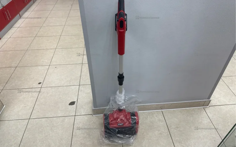 Аккумуляторная снегоуборочная лопата Makka Snow Bl