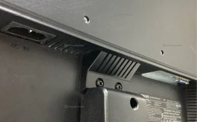 Монитор Philips 19ZE1