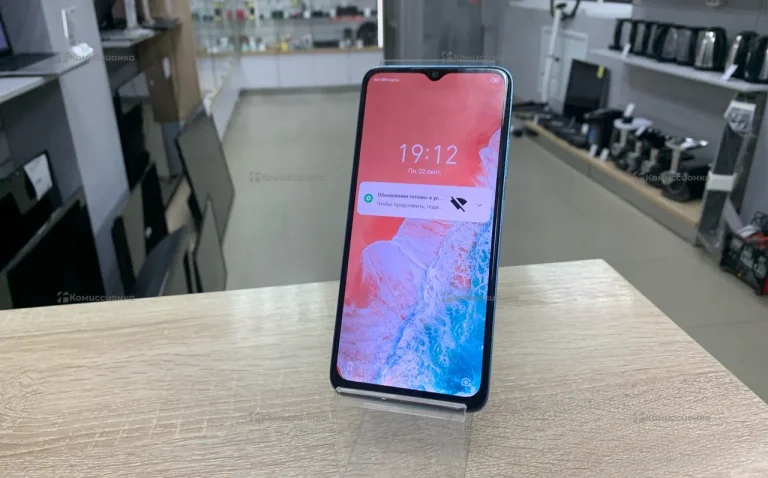Infinix Hot 30i 8/128 ГБ