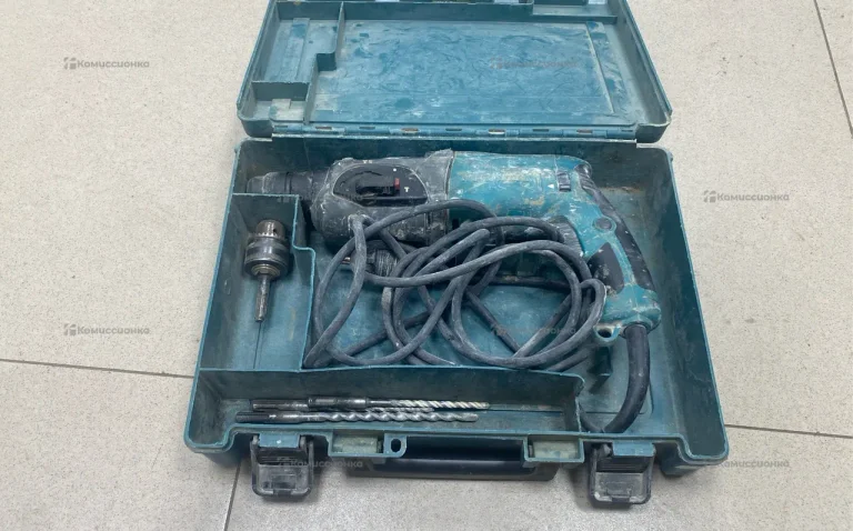 Перфоратор makita HR2470