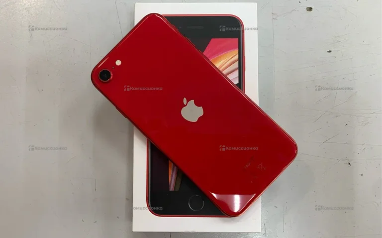 Apple iPhone SE (2022) 4/64 ГБ