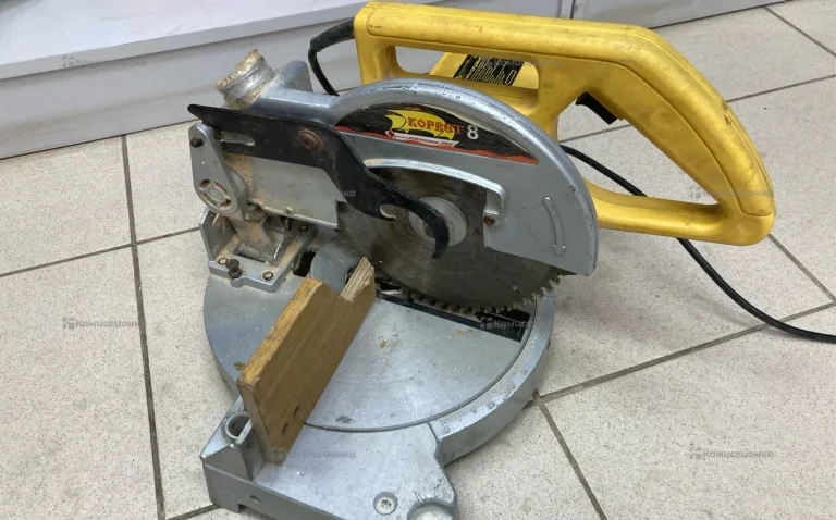 Торцовачная пила Корвет 8