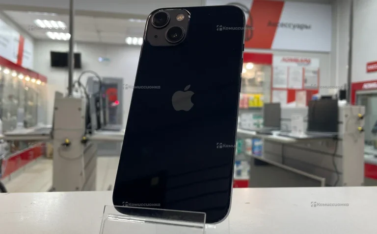 Apple iPhone 13 4/128 ГБ