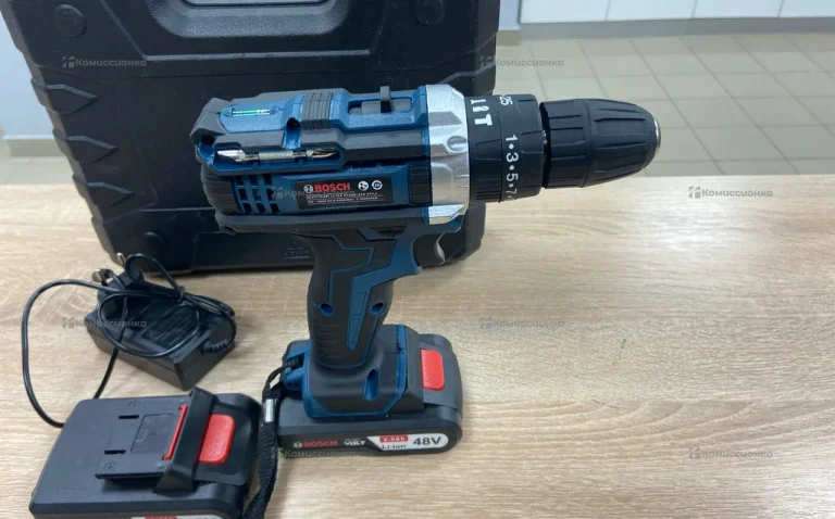 дрель-шуруповерт  Bosch dcd771 реплика