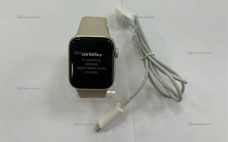 Часы Apple Watch SE 40mm