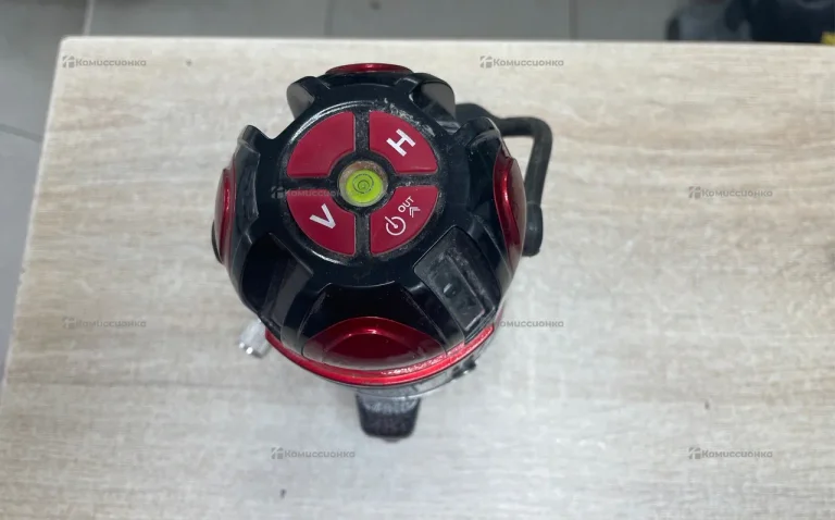 Лазерный уровень DEKO Laser 4V1H