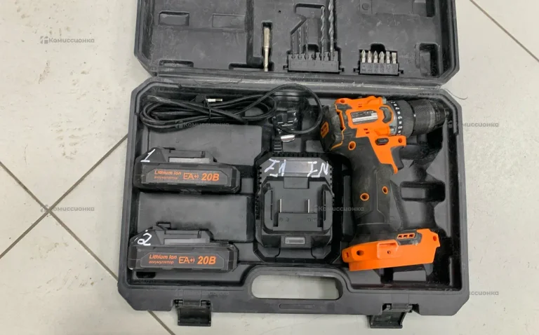 шуруповерт ВИХРЬ ДА- 20Л-2К